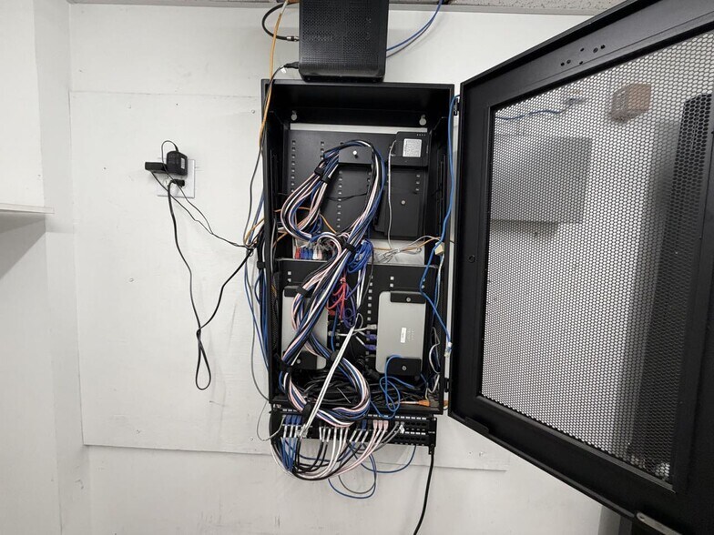 More Photos Of 10893 Nc Highway 211 E, Aberdeen Freestanding For Lease