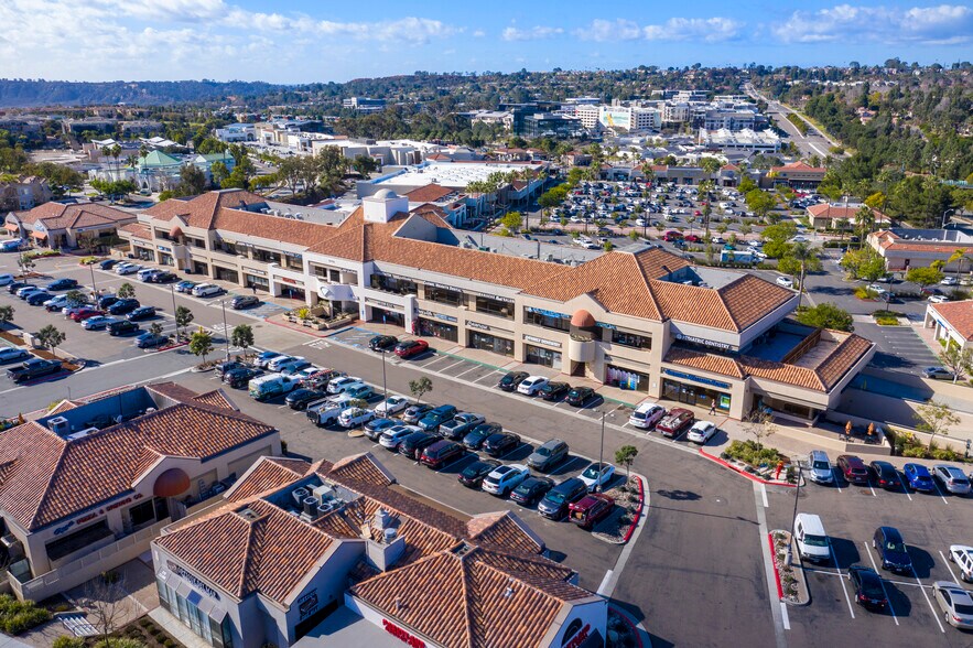 More Photos Of 12750-12950 Carmel Country Rd, San Diego Unknown For Lease