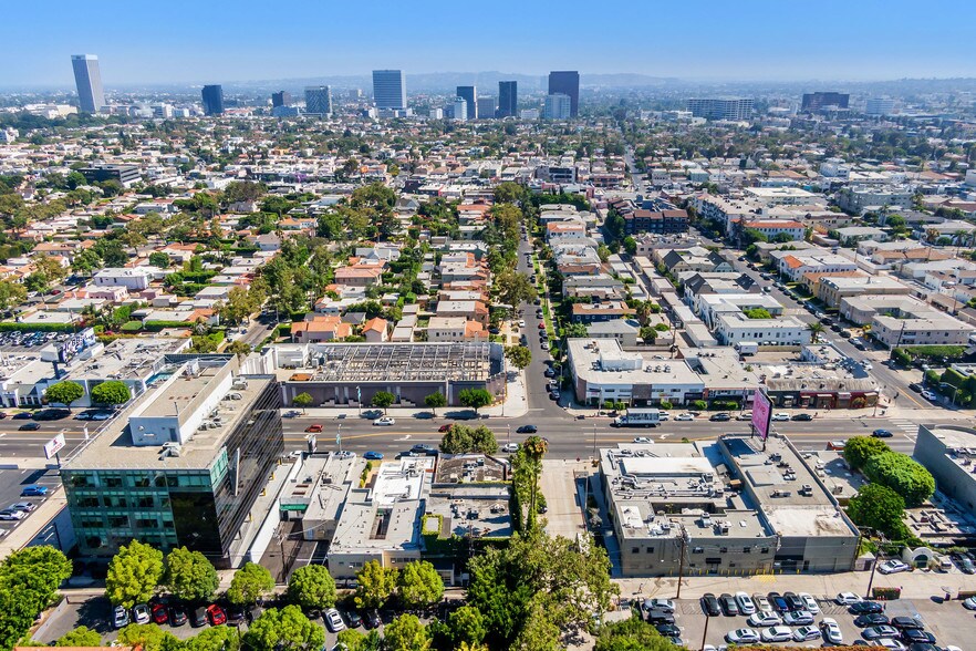 More Photos Of 314 N Harper Ave, Los Angeles Storefront Retail Office For Lease