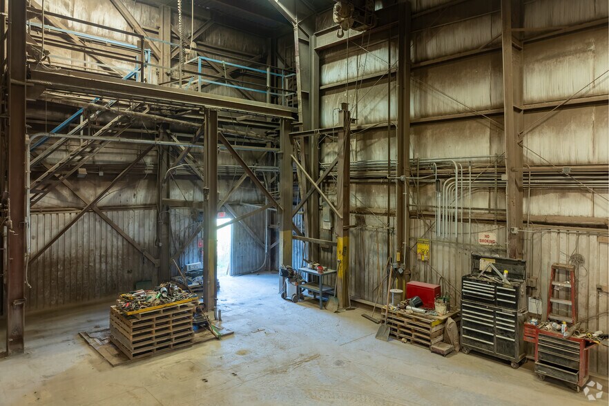 More Photos Of 735 Wangum Rd, Victor Industrial For Sale