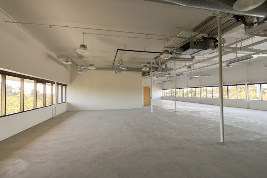 More Photos Of 690 Otay Lakes Rd, Chula Vista Medical For Lease