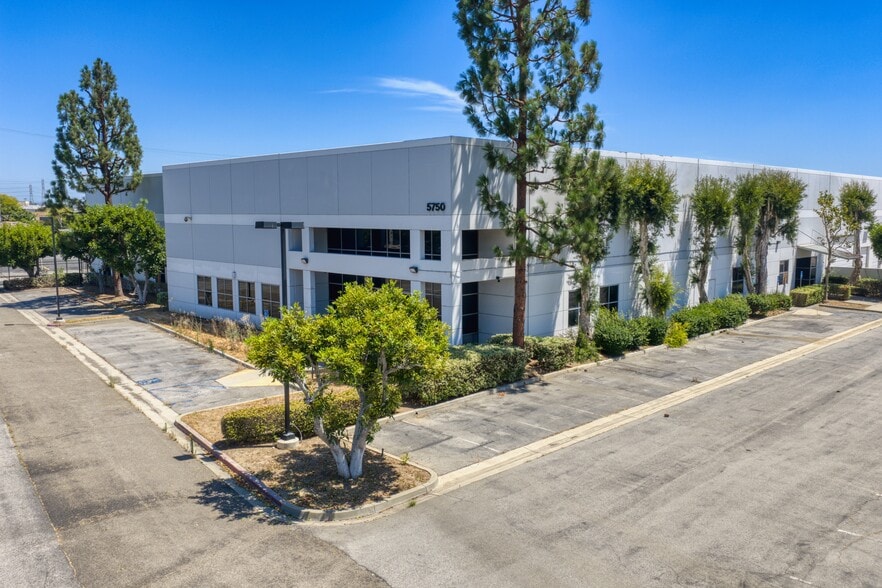 More Photos Of 5750-5760 Grace Pl, Commerce Warehouse For Sale