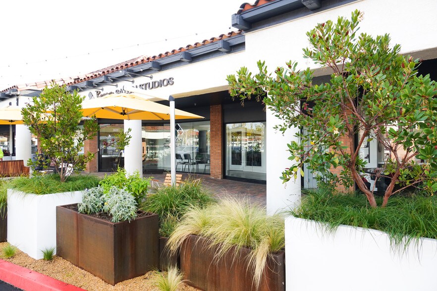 More Photos Of 2900 Townsgate Rd, Westlake Village Unknown For Lease