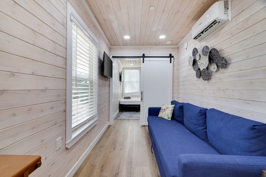 More Photos Of 2624 State Route 534, Albrightsville Hotel For Sale