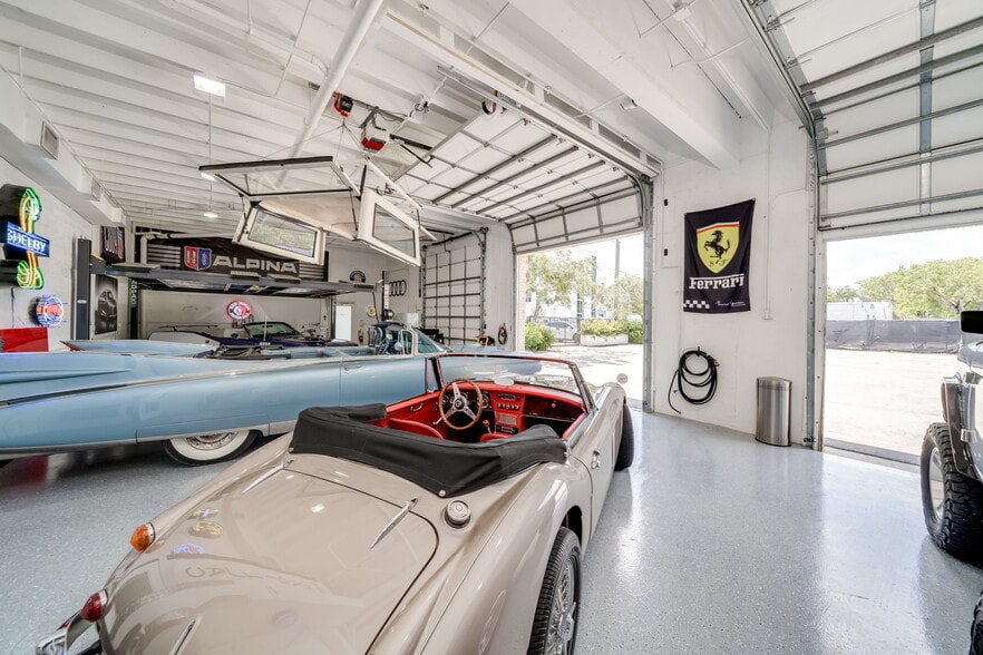 More Photos Of 234 NE 4th Ave, Delray Beach Warehouse For Sale