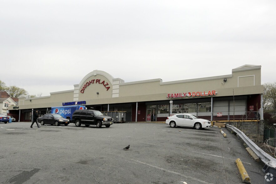 More Photos Of 139-157 7th Ave, Newark Storefront For Lease