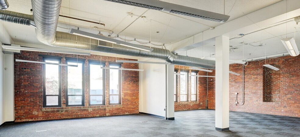 More Photos Of 1221 Broad St, Victoria Office For Lease