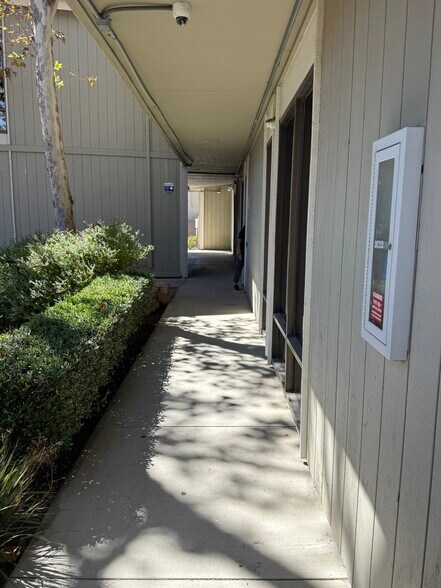 More Photos Of 2675 N Ventura Rd, Port Hueneme General Retail For Lease