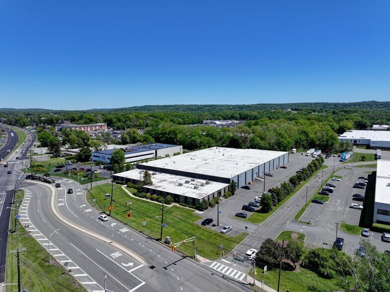 Primary Photo Of 140-142 Clinton Rd, Fairfield Warehouse For Lease