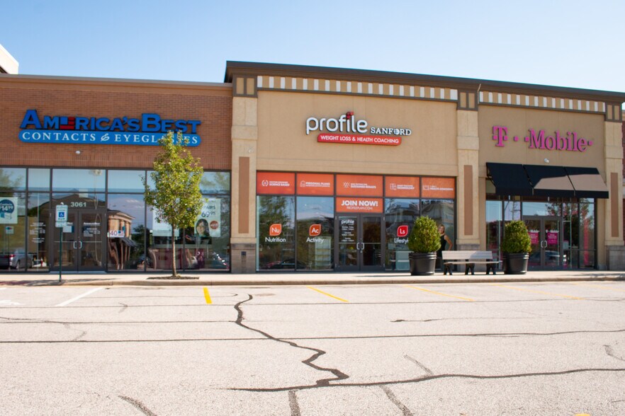 More Photos Of 3171-3221 Westgate Mall, Fairview Park Unknown For Lease