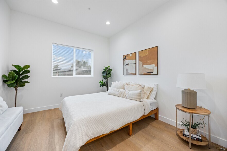 More Photos Of 13857 Leffingwell Rd, Whittier Apartments For Sale