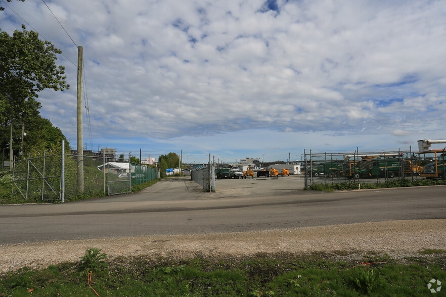 More Photos Of 9150 Bentley St, Vancouver Land For Lease