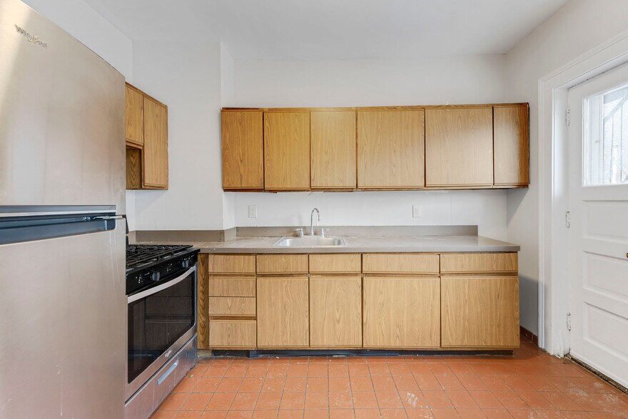 More Photos Of 2617 Euclid Heights Blvd, Cleveland Heights Apartments For Sale