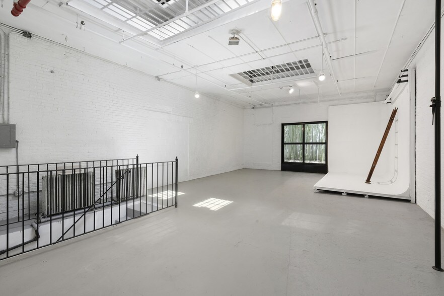 More Photos Of 411 Kent Ave, Brooklyn Storefront Retail Office For Sale