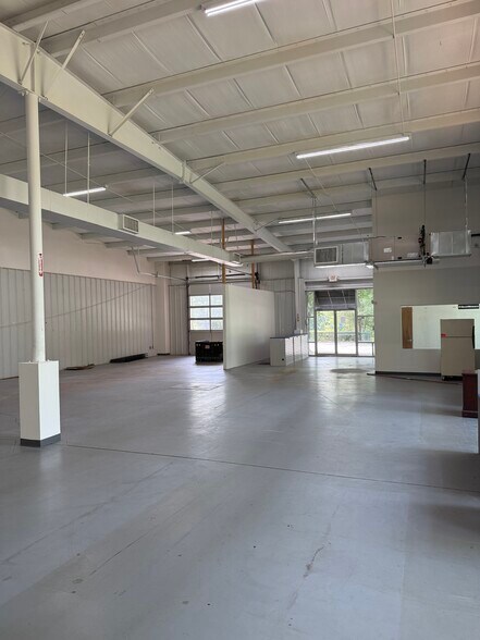 Primary Photo Of 590 Olympic Dr, Athens Distribution For Lease