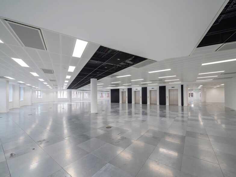 More Photos Of 1 Kingsway, London Office For Lease