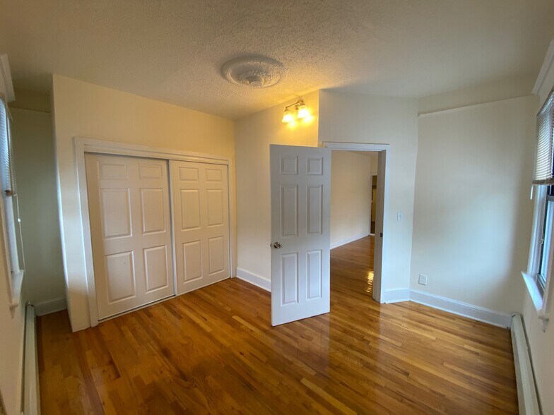 More Photos Of 145 Westervelt Ave, Staten Island Storefront Retail Residential For Sale