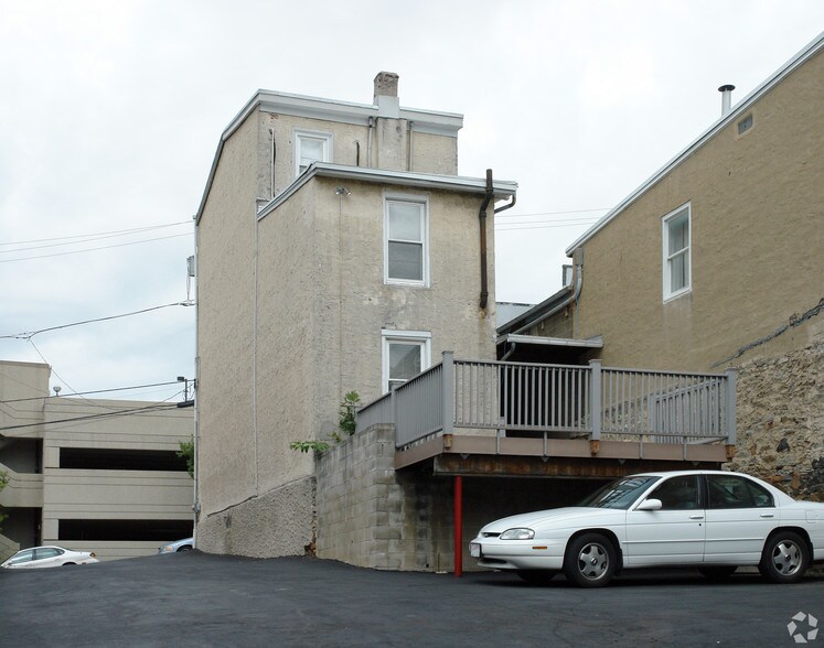 More Photos Of 67-73 Harry St, Conshohocken Office For Lease