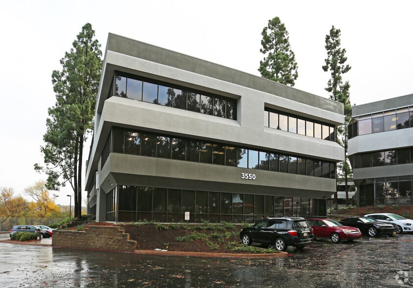More Photos Of 3550 Camino Del Rio N, San Diego Office For Lease