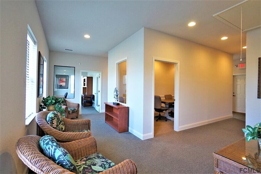 More Photos Of 2561 Moody Blvd, Flagler Beach Office For Lease