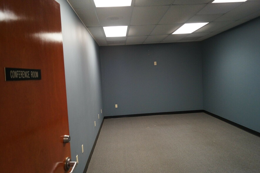 More Photos Of 1886 Gordon Hwy, Augusta Auto Dealership For Lease
