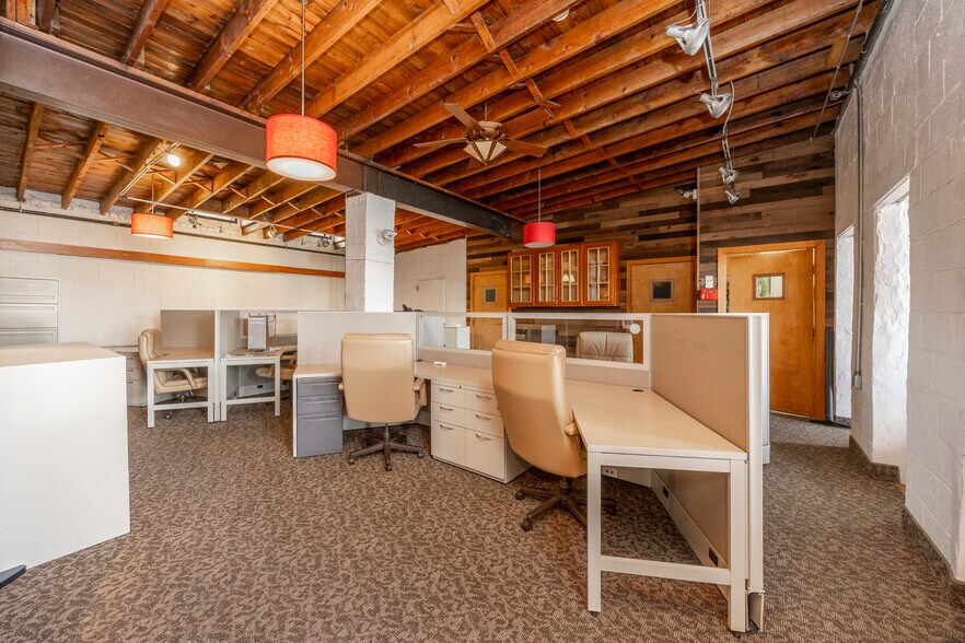 More Photos Of 232 Conestoga Rd, Wayne Loft Creative Space For Sale