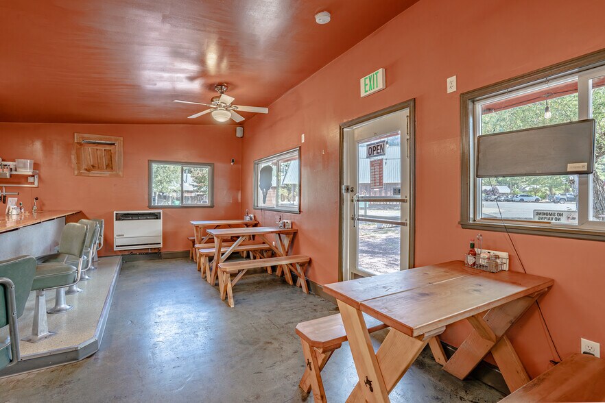 More Photos Of 4301 Nelson St, Taylorsville Restaurant For Sale