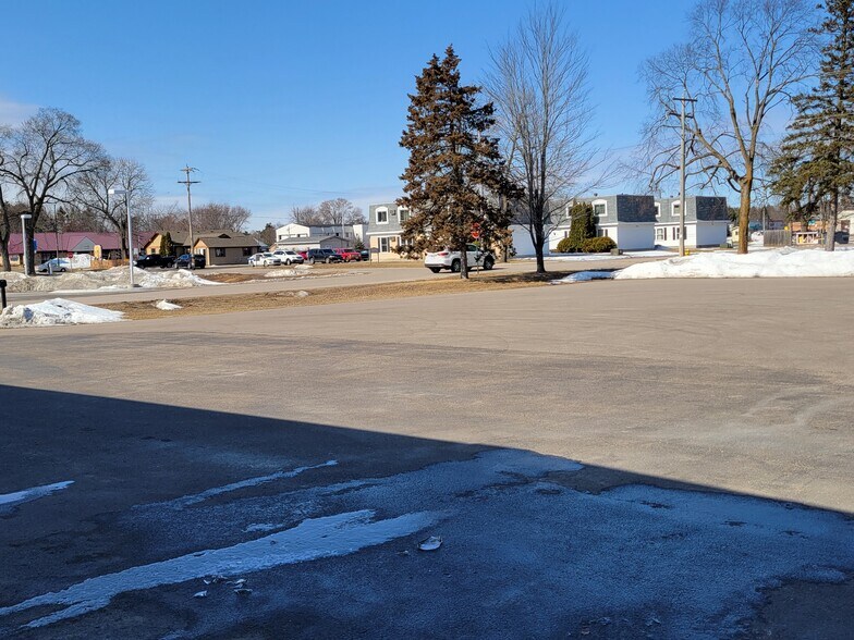 More Photos Of 2550 Plover Rd, Plover Auto Repair For Sale