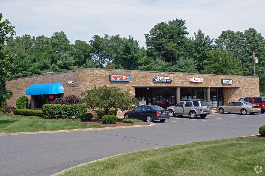 Primary Photo Of 2005 Western Ave, Albany Storefront Retail Office For Lease