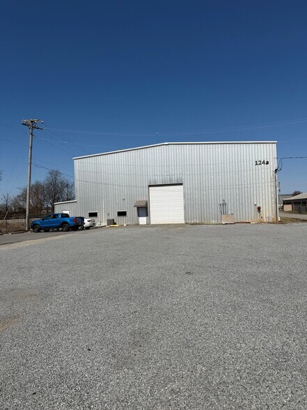 Primary Photo Of 124A Davis St, Portland Warehouse For Lease