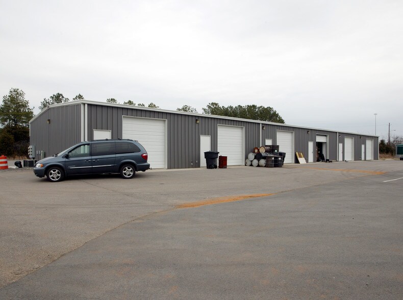 More Photos Of 2250 Southgate Blvd, Murfreesboro Flex For Lease