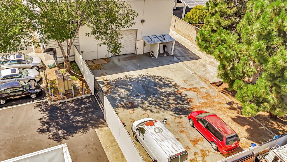 More Photos Of 2485 Technology Dr, Hayward Research And Development For Lease