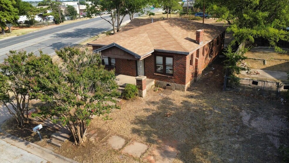 More Photos Of 2342 N Treadaway Blvd, Abilene Land For Sale