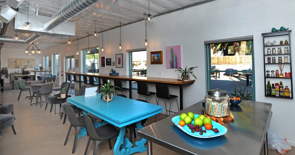 More Photos Of 319 W Simpson St, Tucson Loft Creative Space For Sale