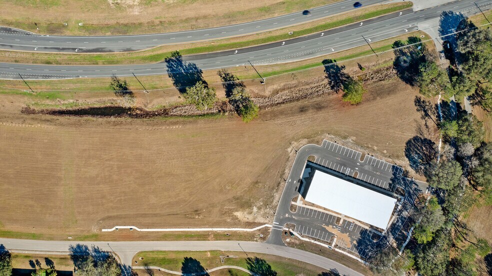 More Photos Of 11694 Research Dr, Alachua Medical For Lease