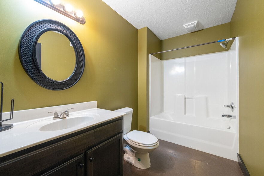 More Photos Of 215 Baker Rd, Huntingdon Lodge Meeting Hall For Sale