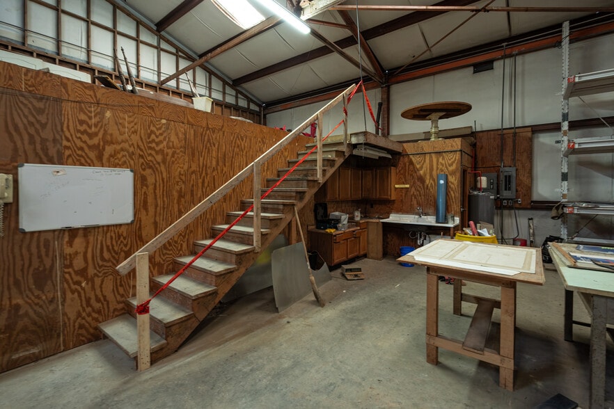 More Photos Of 96 Huffaker Rd NW, Rome Warehouse For Sale