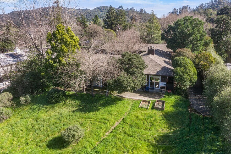More Photos Of 8 Circle Rd, San Rafael Rehabilitation Center For Sale