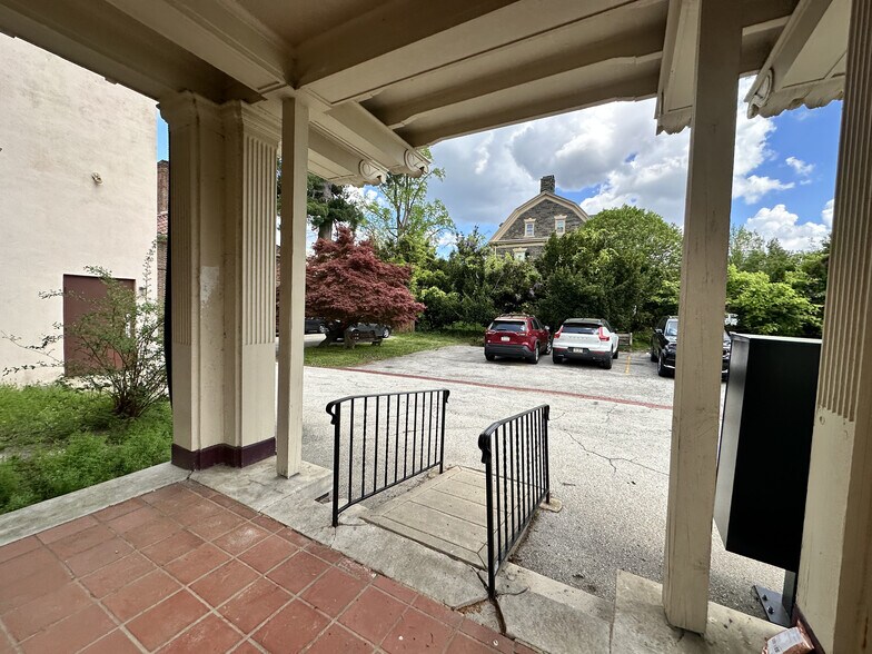 More Photos Of 6399 Drexel Rd, Philadelphia Apartments For Lease
