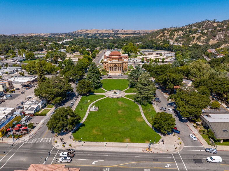 More Photos Of 6005 El Camino Real, Atascadero Hotel For Lease