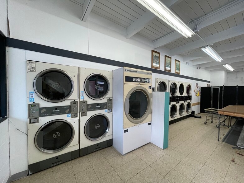 More Photos Of 38 Main St, Isleton General Retail For Sale