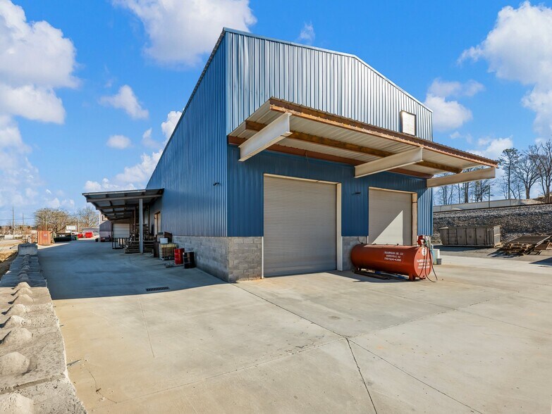 More Photos Of 1205 Industrial Blvd, Gainesville Warehouse For Sale