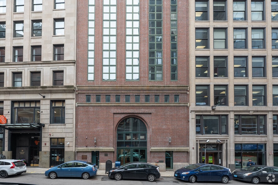 More Photos Of 42 Chauncy St, Boston Apartments For Sale