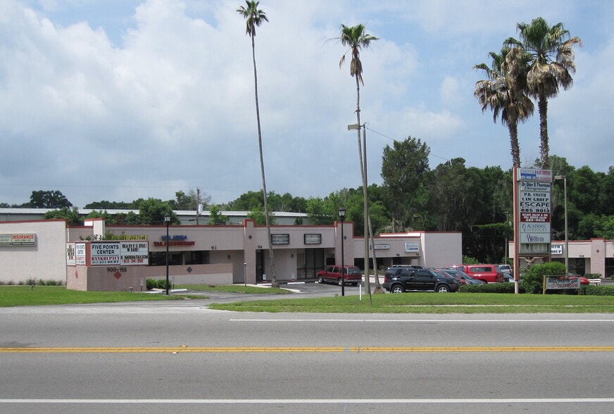 More Photos Of 900-918 Lithia Pinecrest Rd, Brandon Office For Lease