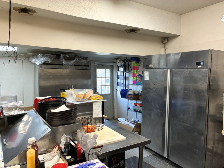 More Photos Of , Sheffield Lake General Retail For Sale