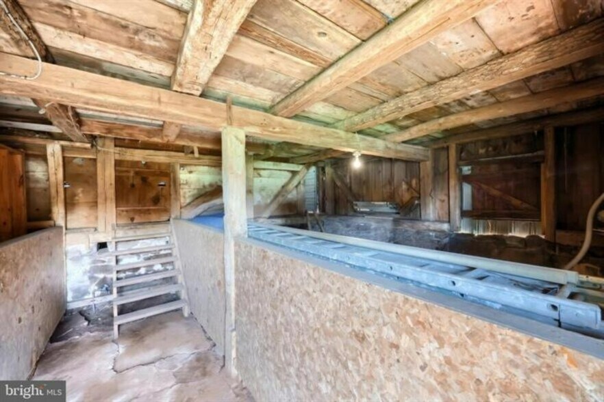 More Photos Of 4951 Carlisle Rd, Dover Industrial For Sale