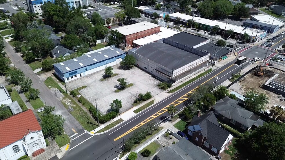 More Photos Of 4045 Post St, Jacksonville Freestanding For Lease
