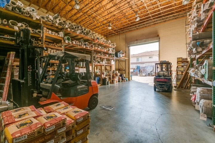 More Photos Of 3285 San Gabriel Blvd, Rosemead Unknown For Lease