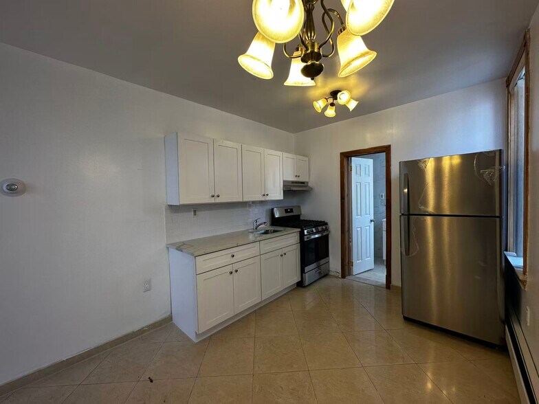 More Photos Of 1569 70th St, Brooklyn Apartments For Sale