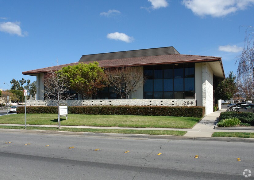 More Photos Of 266 Mobil Ave, Camarillo Office For Lease